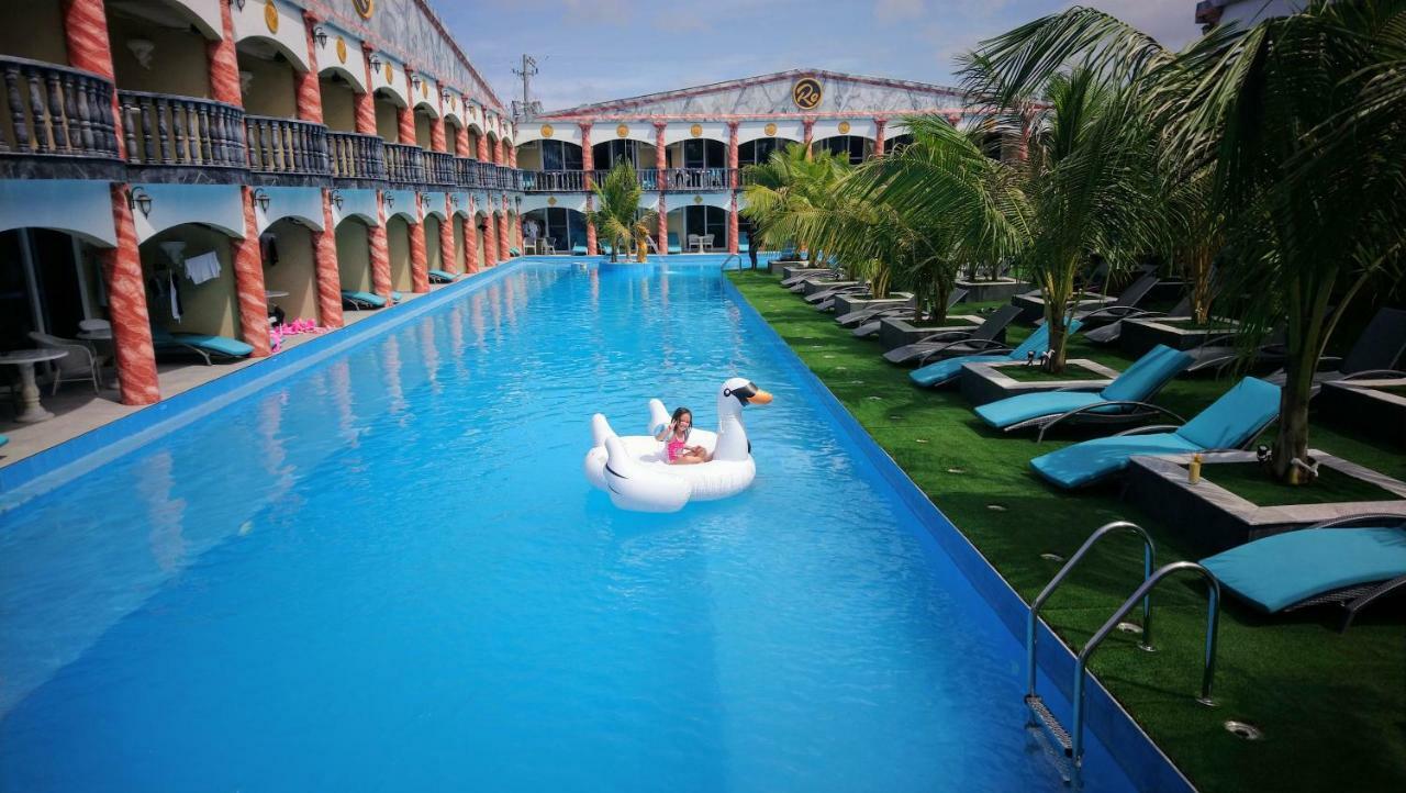 Roman Empire Panglao Boutique Resort Tawala  Exterior foto