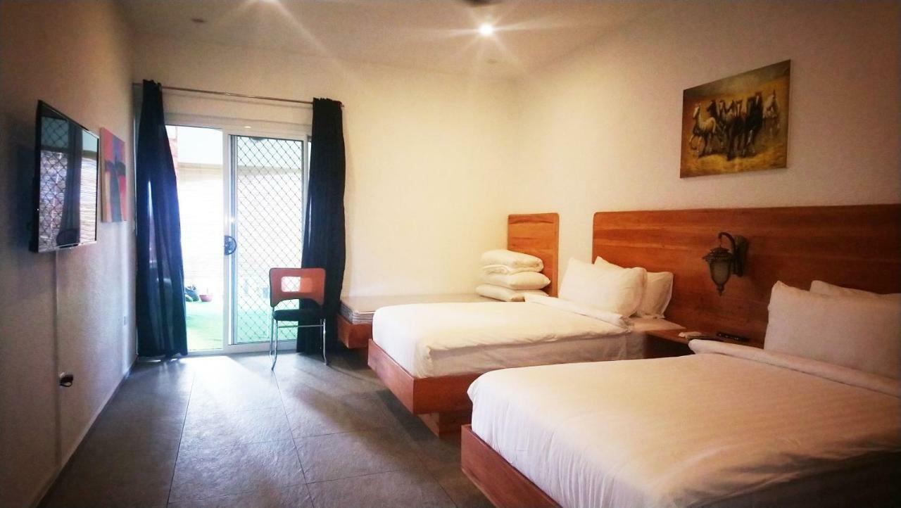 Roman Empire Panglao Boutique Resort Tawala  Exterior foto