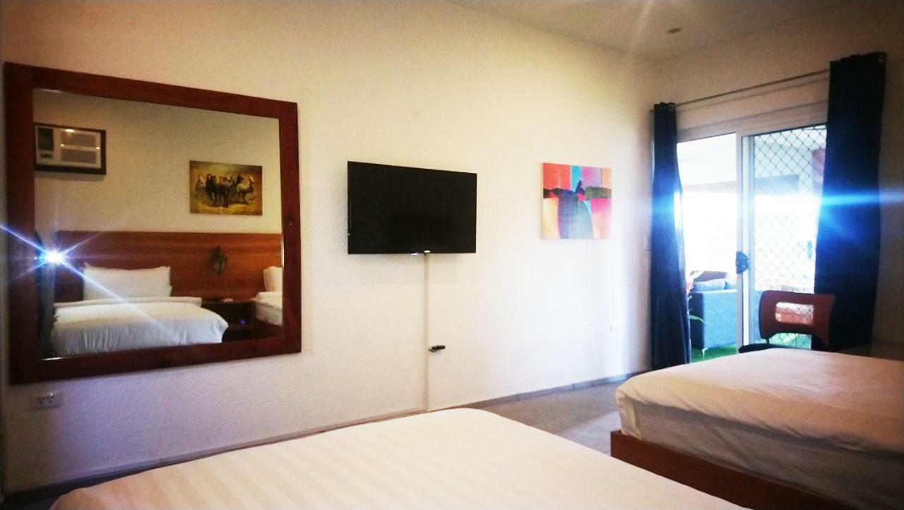 Roman Empire Panglao Boutique Resort Tawala  Exterior foto