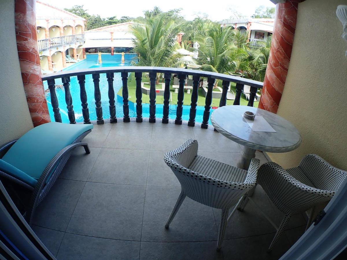 Roman Empire Panglao Boutique Resort Tawala  Exterior foto