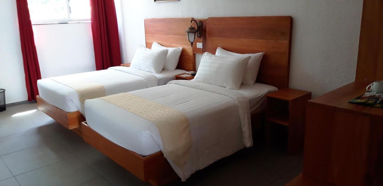 Roman Empire Panglao Boutique Resort Tawala  Exterior foto